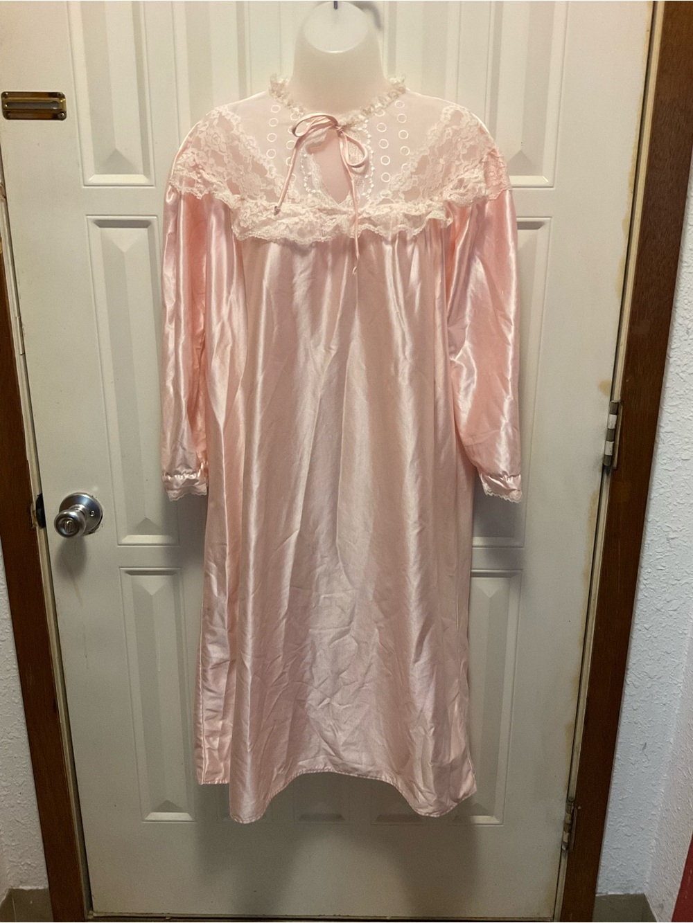 Vintage Monique Pink Satin Feel Lace Trim Nightgown Size Medium Made in USA